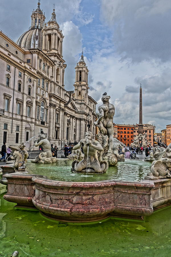 Beautiful fountains in Piazza Navona Photograph by Patricia Caron