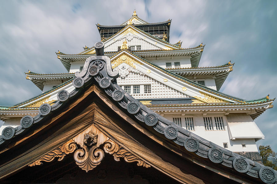 Beautiful Japanese traditional architectural details at Osaka Ca by Daniela Constantinescu Beautiful Japanese traditional architectural details at Osaka Ca by Daniela Constantinescu