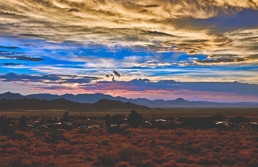 Peaceful Mohave County landscape with sunset