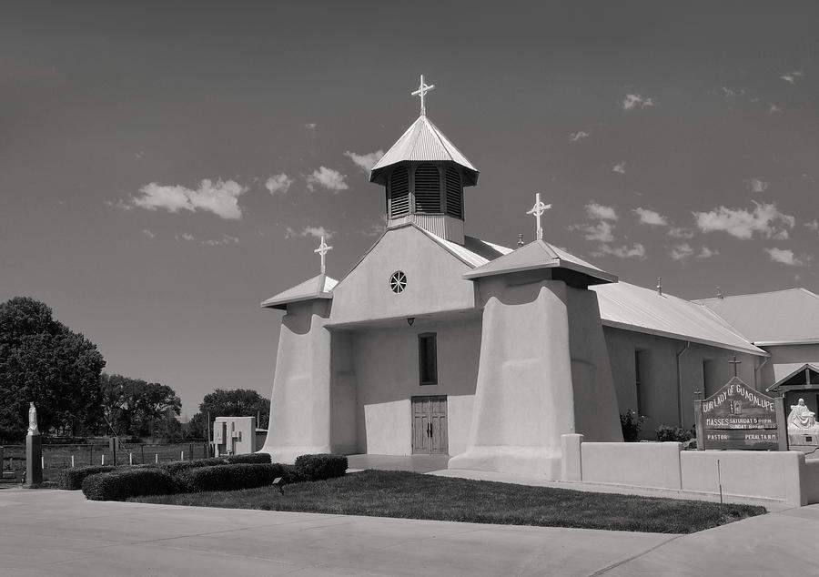 Architecture Photograph - Beautiful New Mexico Church by Gordon Beck