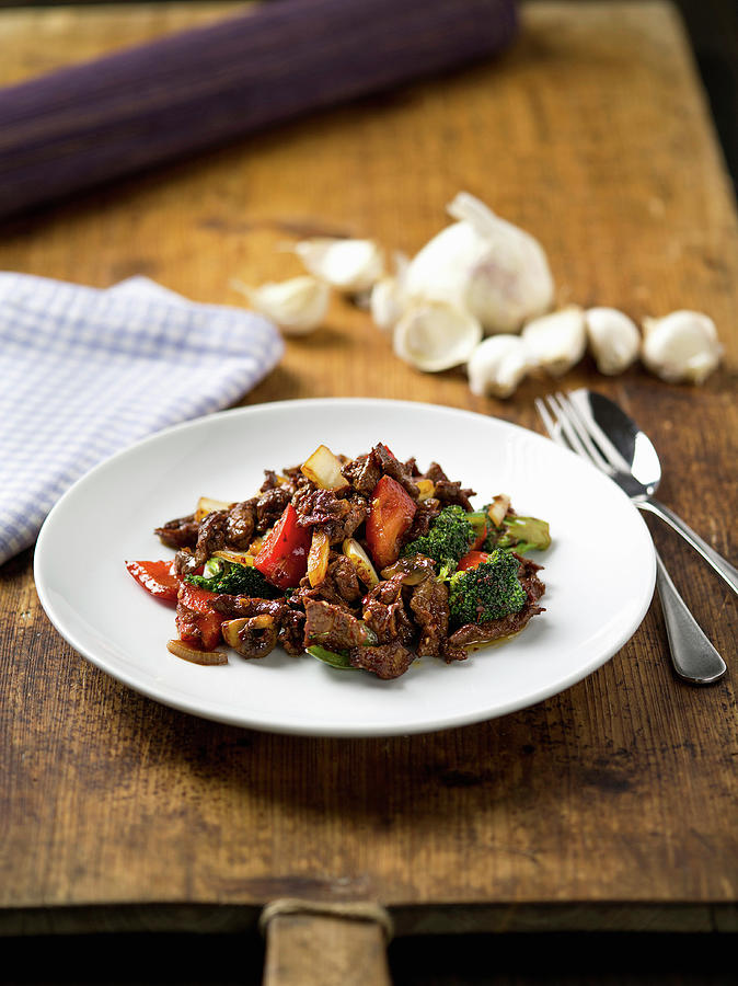 Beef With Garlic And Vegetables china Photograph by Tre Torri