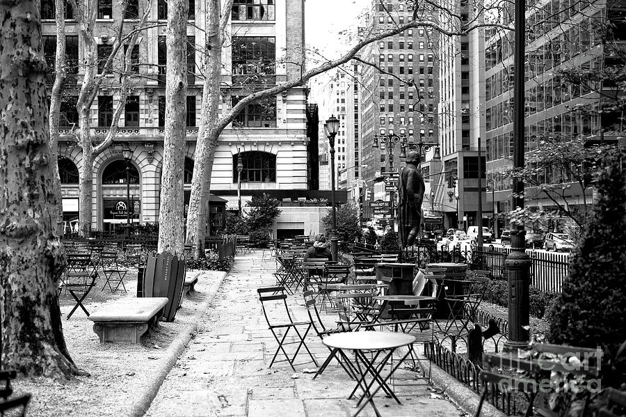 Before the Crowds at Bryant Park New York City Photograph by John Rizzuto