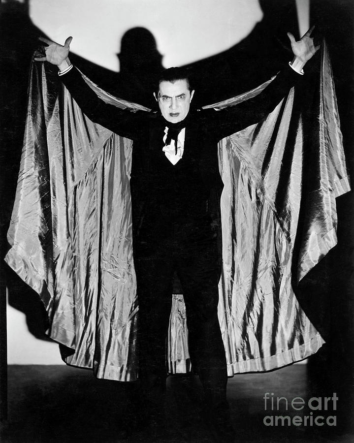 Bela Lugosi As Count Mora Photograph by Bettmann