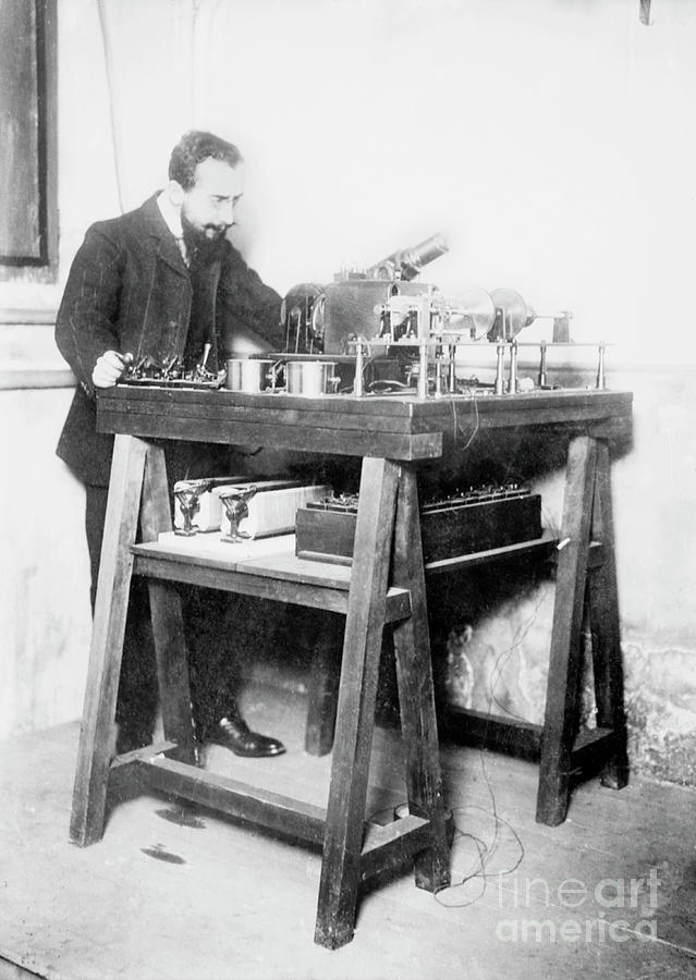 Belin With His Fax Machine Photograph by Library Of Congress/science