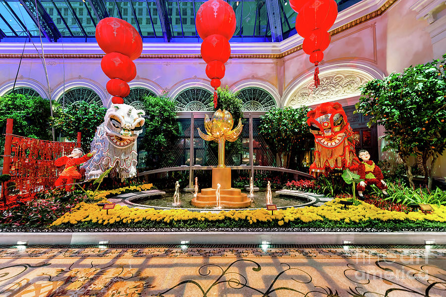 Chinese New Year display at the Bellagio - Los Angeles Times