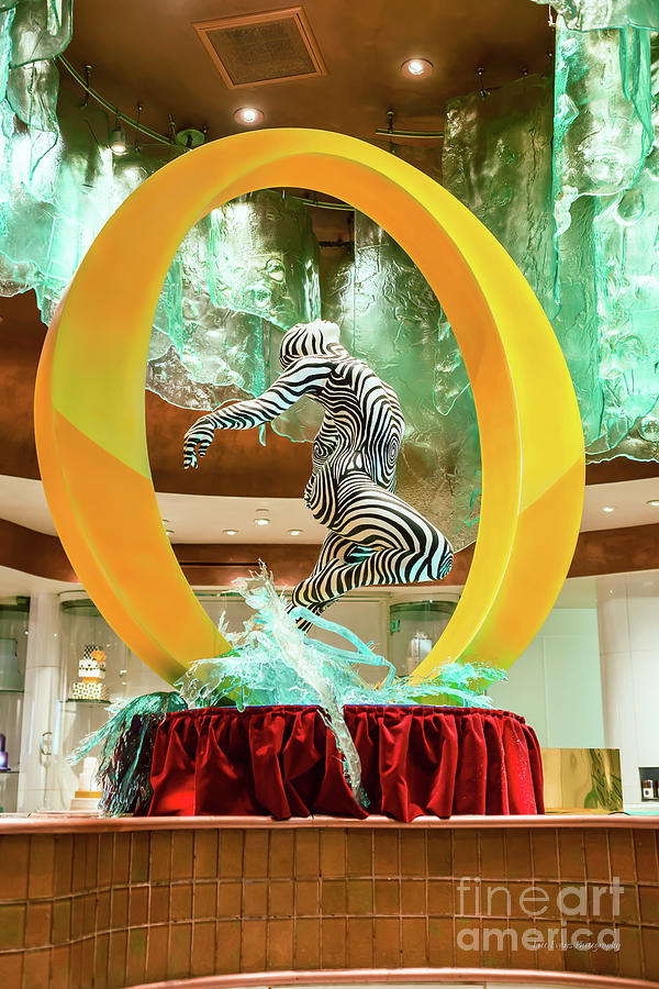 Las Vegas Photograph - Bellagio Jean Philippe Patisserie O Cirque Du Soleil Chocolate Sculpture by Aloha Art