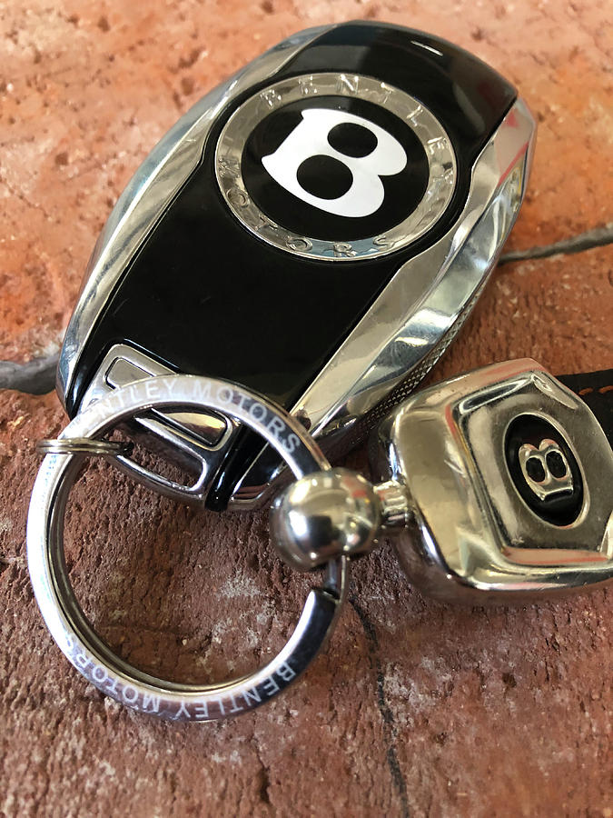 BENTLEY RED   KEY RING  FOB