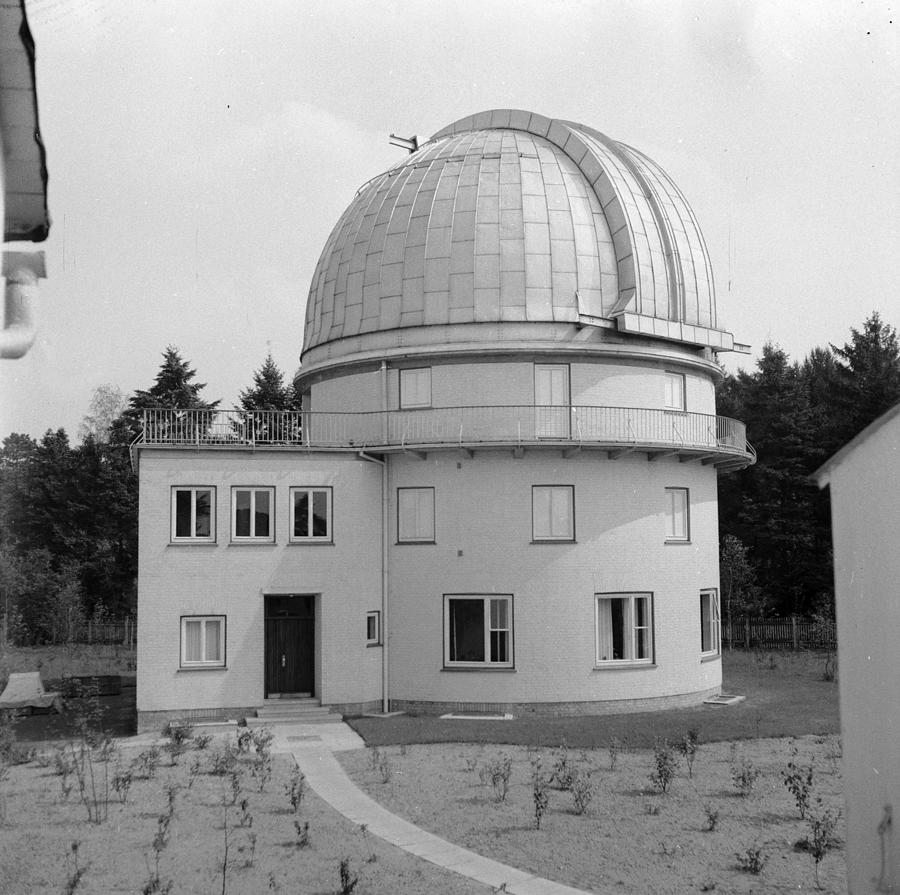 Bergedorf Telescope Photograph by Meyer Pfundt