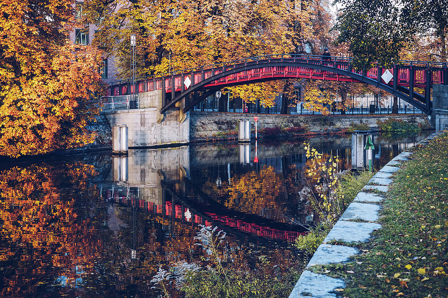 Berlin - Hiroshima Footbridge - Landwehr Canal Photograph by Alexander Voss