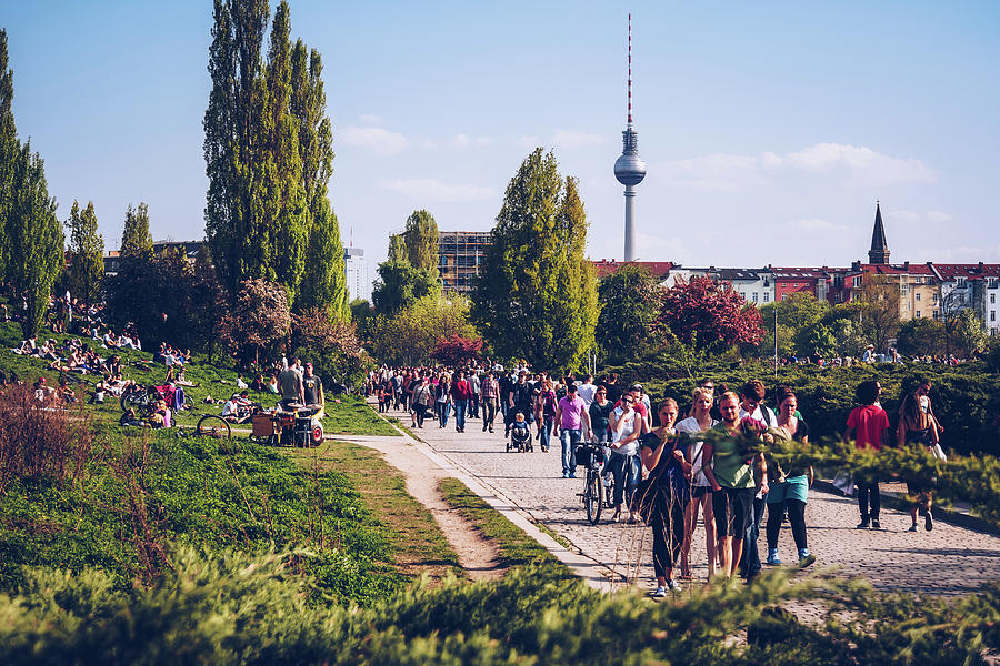 Berlin - Mauerpark Photograph by Alexander Voss