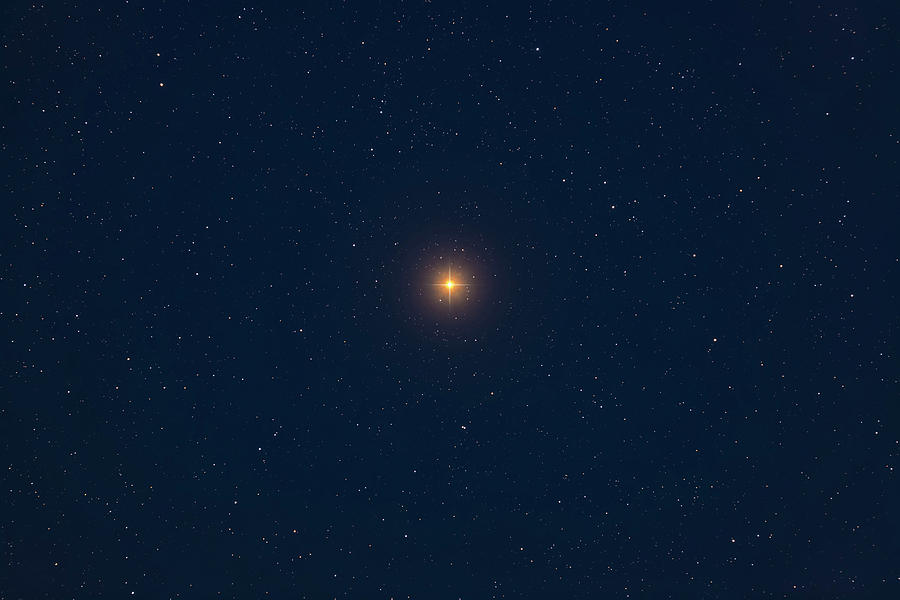 Betelgeuse, A Red Supergiant Star Photograph by Alan Dyer