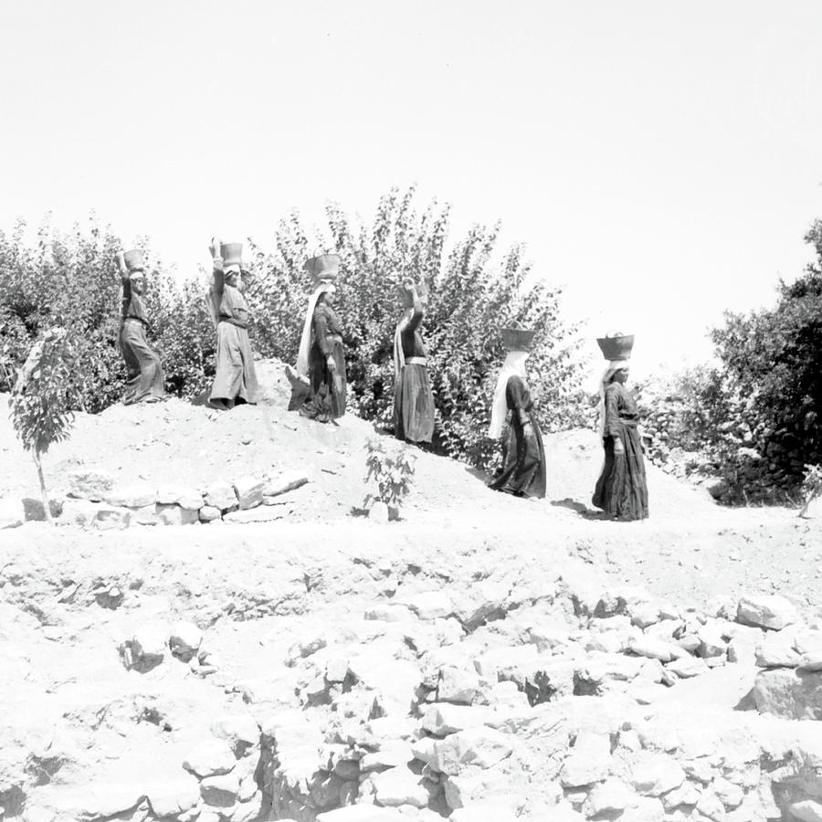Bethel Excavations 1954 Photograph by Munir Alawi