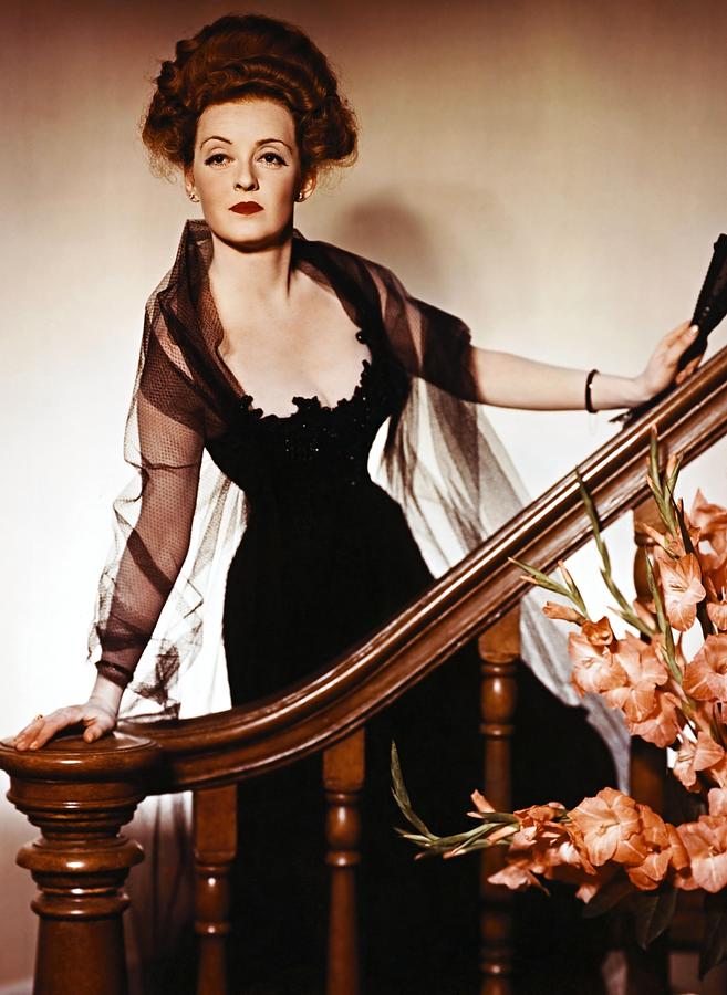 BETTE DAVIS in THE LITTLE FOXES -1941-. Photograph by Album
