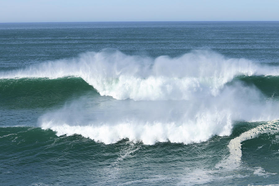 big-breaking-ocean-waves-strong-waves-photograph-by-cavan-images