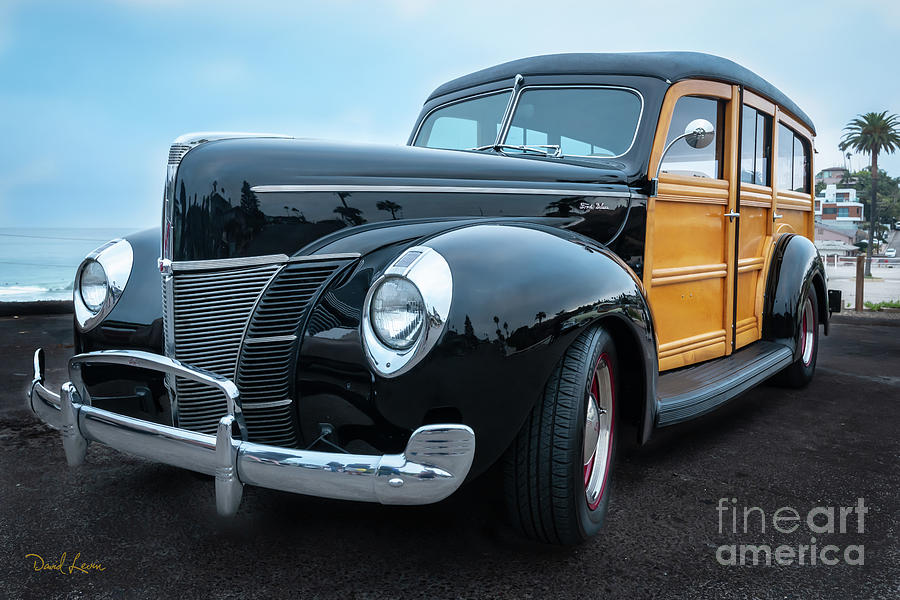 Big Ford Deluxe Woodie Photograph by David Levin