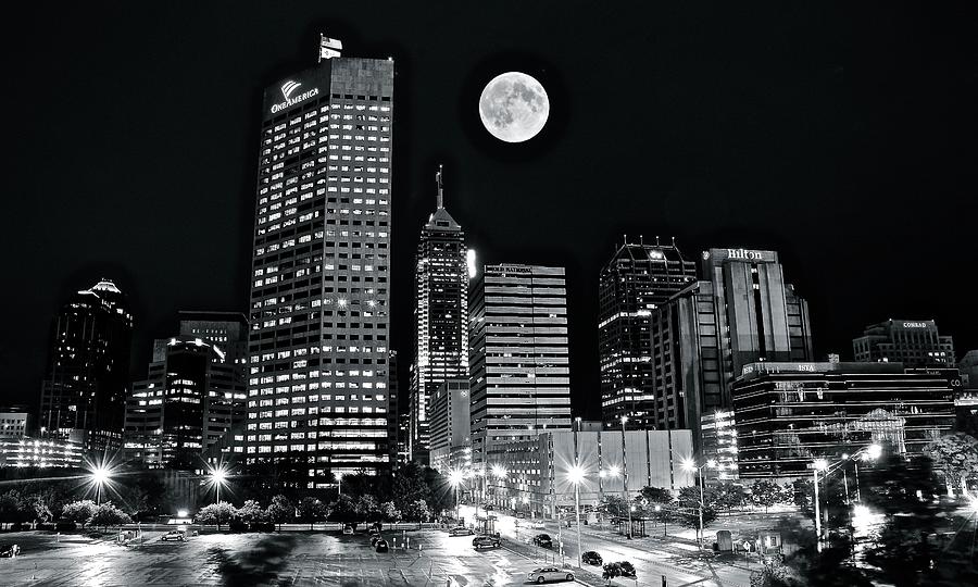 Indianapolis Photograph - Big Moon Indianapolis 2019 by Frozen in Time Fine Art Photography