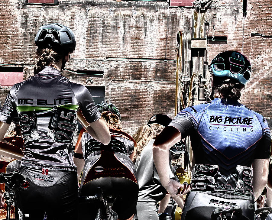 Beauty Photograph - Cycling Big by Steven Digman Beauty Photograph - Cycling Big by Steven Digman