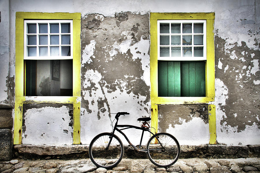 Bike, Paraty Photograph by Thelma Gatuzzo©