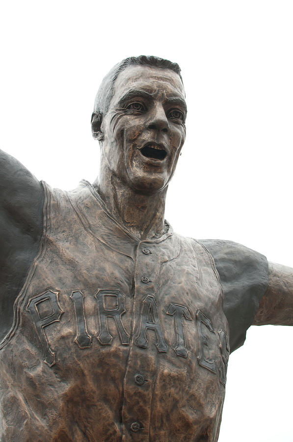 Bill Mazeroski statue Photograph by Dan Urban | Fine Art America