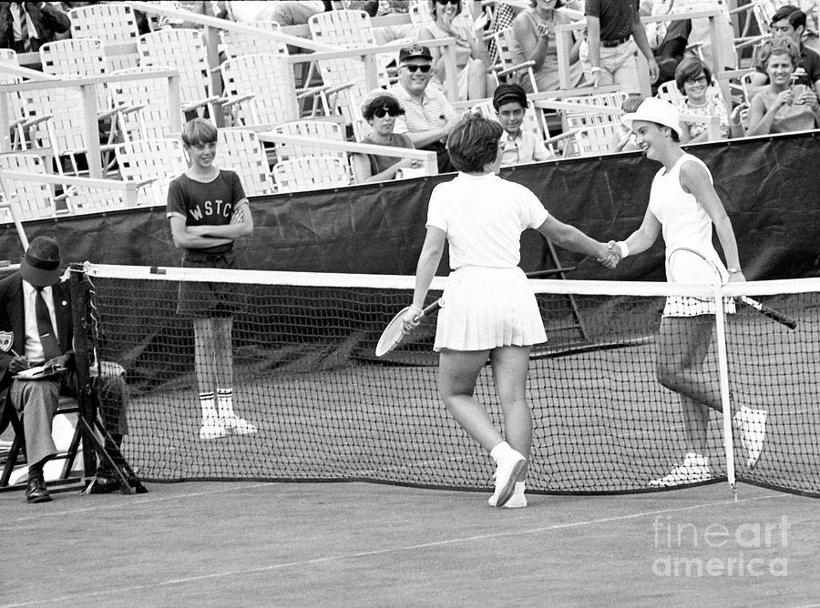 Tennis Photograph - Billie Jean King And Kerry Melville by Bettmann