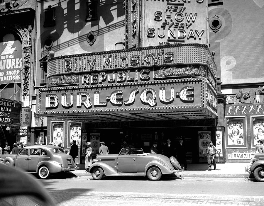 Billy Minskys Burlesque Theatre At 209 Photograph by New York Daily News Archive