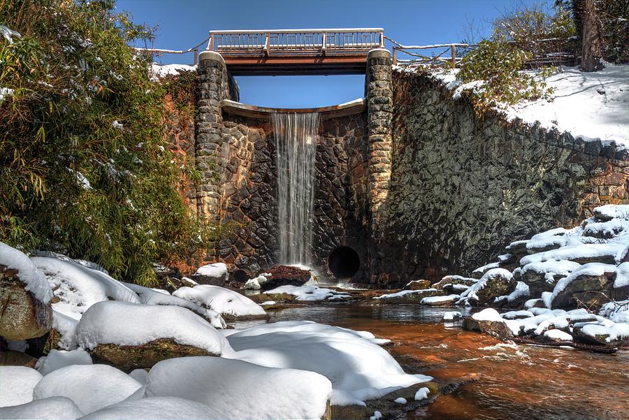 Biltmore Water Fall During Winter Photograph by Carol Montoya