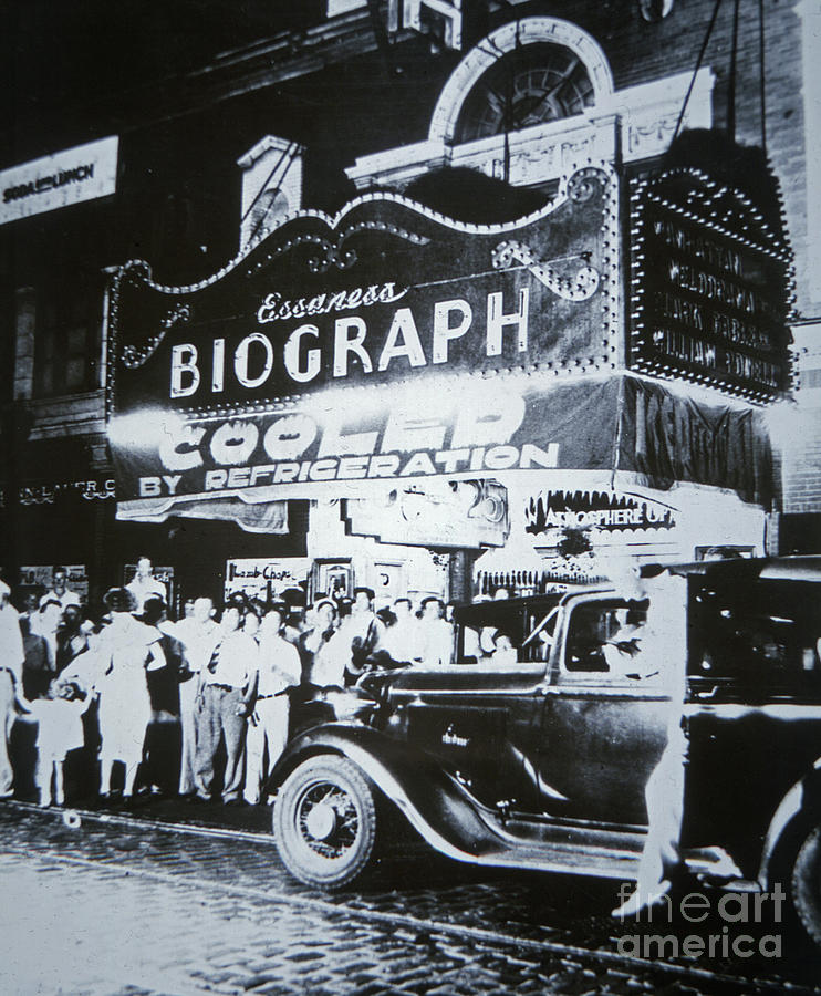 Biograph cinema theater, Chicago, 1934 Photograph by American School