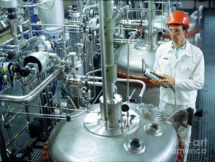 Bioreactor Food Production Photograph by Maximilian Stock Ltd/science ...