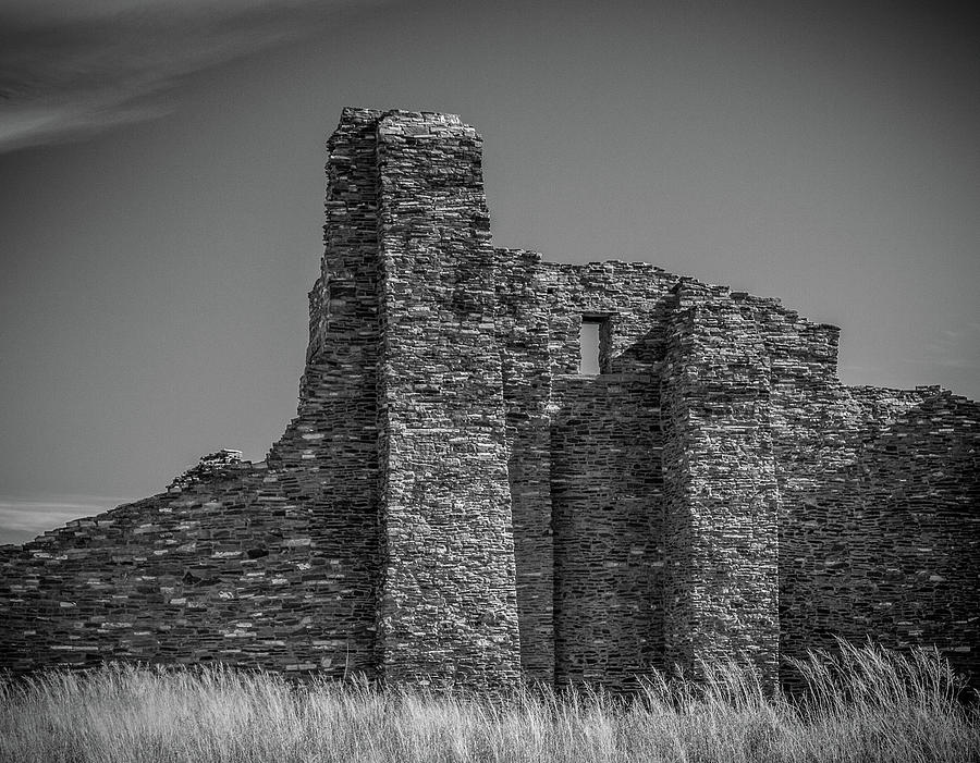 Black and White Ruin Photograph by Jean Noren