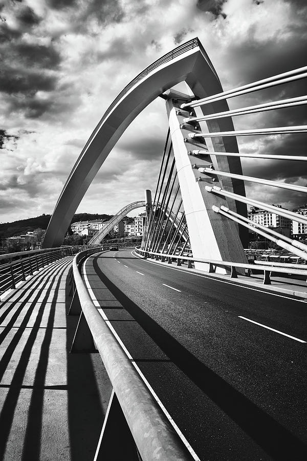 Black and white version of the Millennium Bridge by Eduardo Jose Accorinti Black and white version of the Millennium Bridge by Eduardo Jose Accorinti