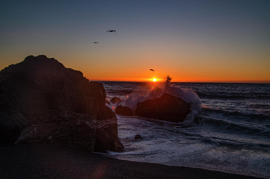 Black Sands beach at Sunset - California Photograph by Bill Cannon