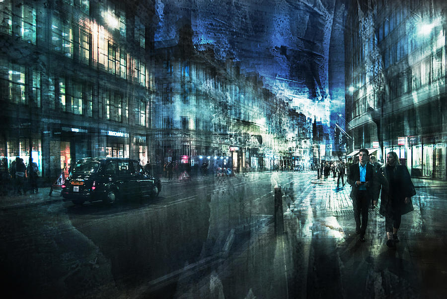 London Photograph - Blue Hour In London by Nicodemo Quaglia
