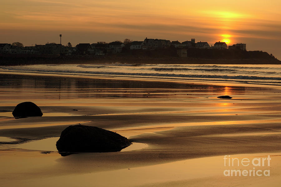 Boars Head Sunrise - Hampton Beach, New Hampshire Photograph by Erin Paul Donovan