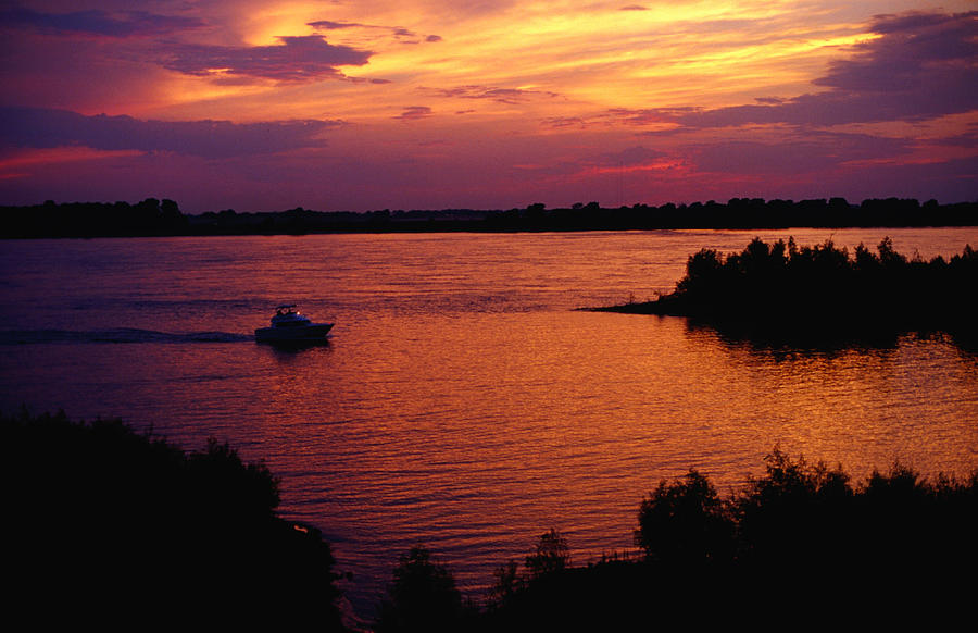 Boat On Mississippi River At Sunset Photograph By Richard I'anson ...