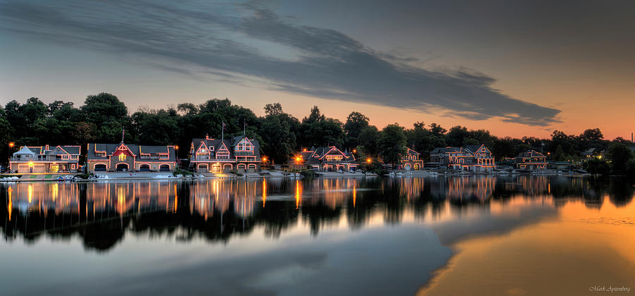 Boathouse Row at Dawn Photograph by Mark Ayzenberg - Fine Art America