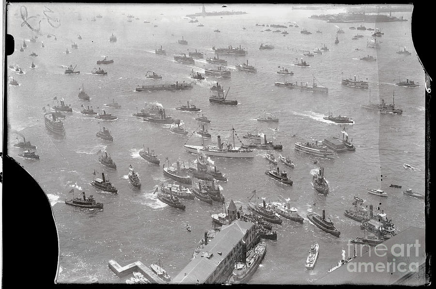 Boats Assisting Charles Lindbergh Photograph by Bettmann
