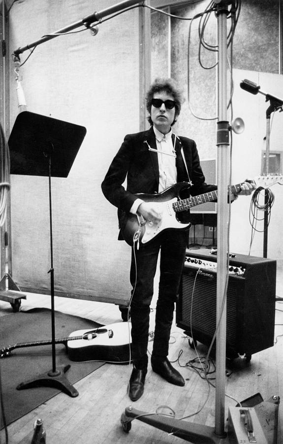 Bob Dylan Records Bringing It All Back Photograph by Michael Ochs Archives