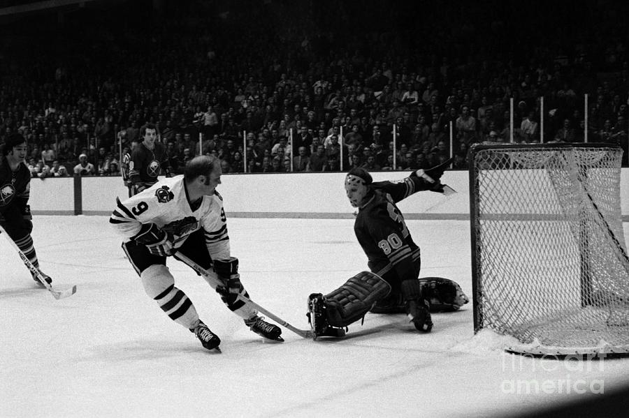Bobby Hull Scoring During Hockey Game Photograph by Bettmann