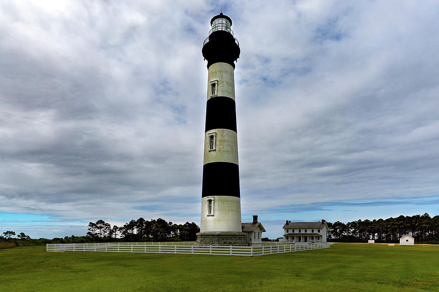 Bodie Island Lighthouse Photograph by Larry Waldon