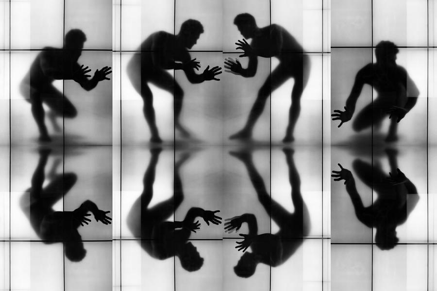 Abstract Photograph - Body Language 46 by Igor Shrayer