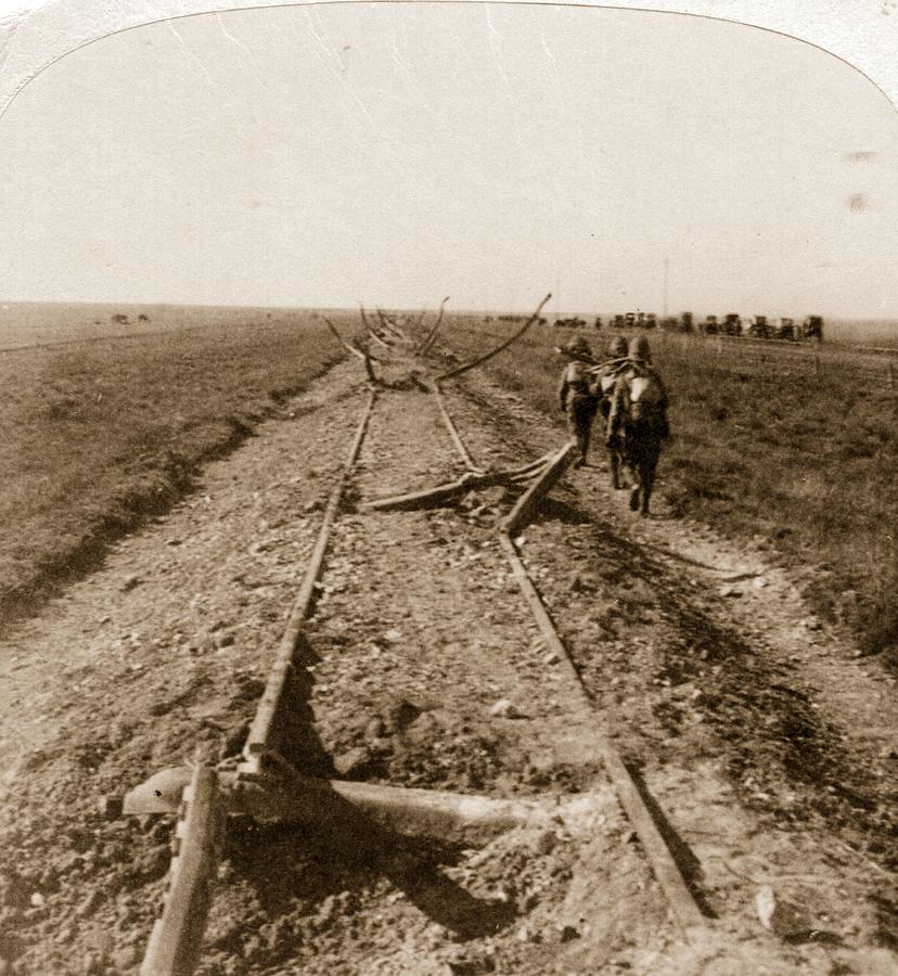 Boer War Damage Photograph by Hulton Archive