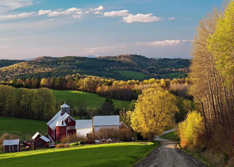 Bogie Mountain Farm Spring Photograph by Alan L Graham