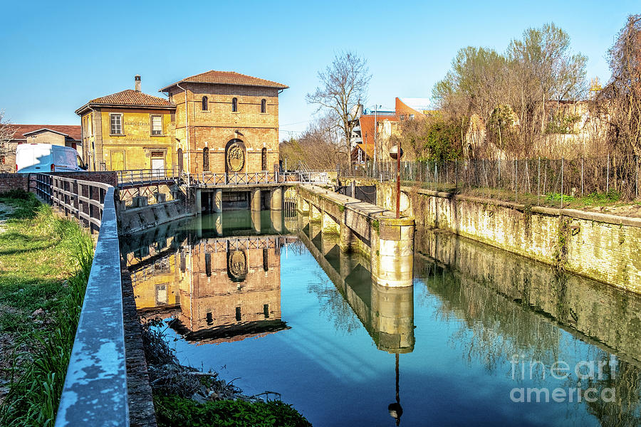 Bologna Battiferro Navile canal river lock - an historic landmark of the italian city by Luca Lorenzelli Bologna Battiferro Navile canal river lock - an historic landmark of the italian city by Luca Lorenzelli