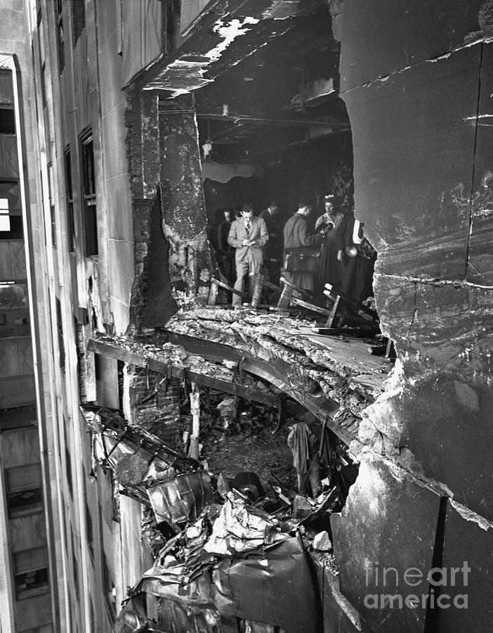 Bomber Rammed Into Empire State Building Photograph by Bettmann