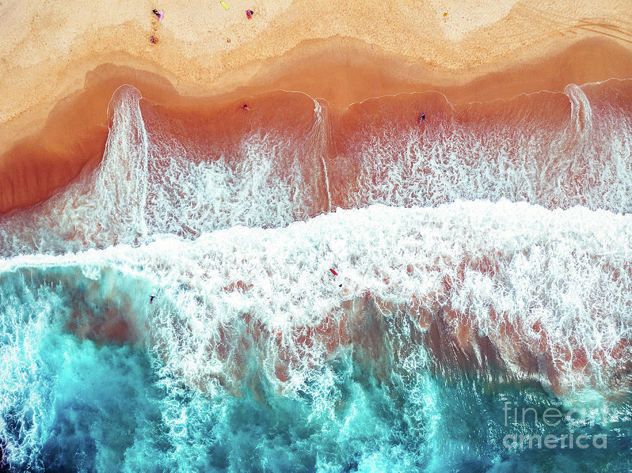 Bondi Beach Photograph by Shan.shihan