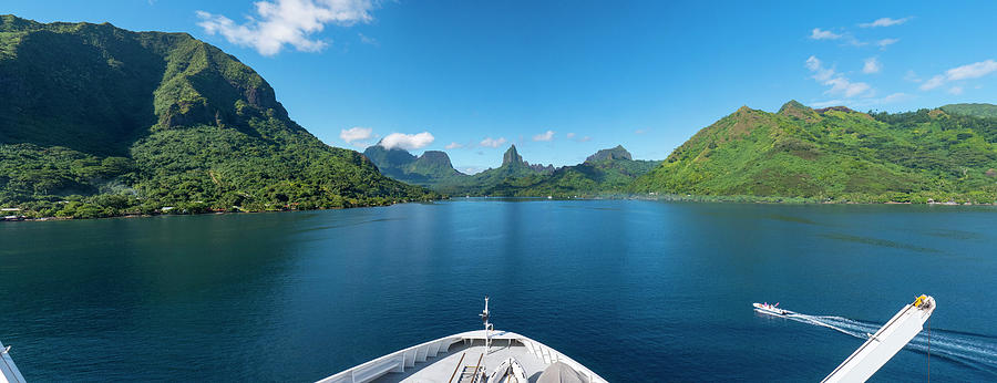 Boat Tour Photograph - Bora, Bora, French Polynesia by Douglas Peebles Boat Tour Photograph - Bora, Bora, French Polynesia by Douglas Peebles