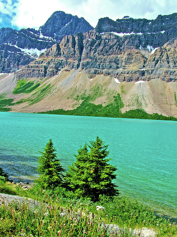 Bow Lake along Icefields Parkway, Alberta , Canada Photograph by Ruth ...