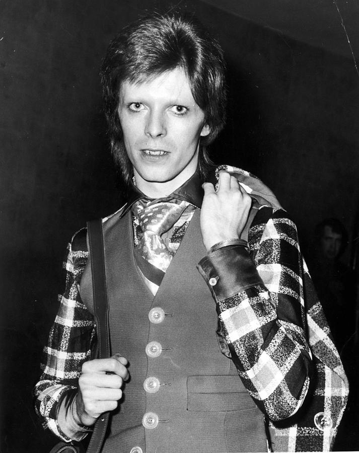 Bowie At Premiere Photograph by Leonard Burt