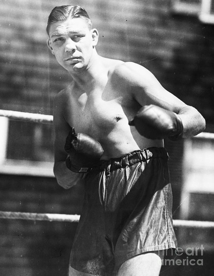 Boxer Harry Greb Sparring Photograph by Bettmann
