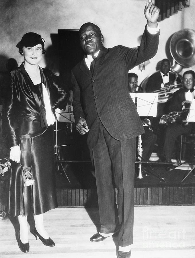 Boxer Jack Johnson Introducing His Wife Photograph by Bettmann